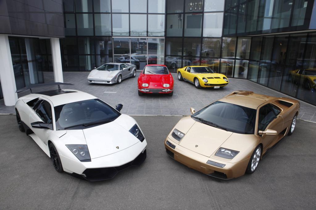 Zu den Vorgängern des Murcielago gehören Diablo und Countach