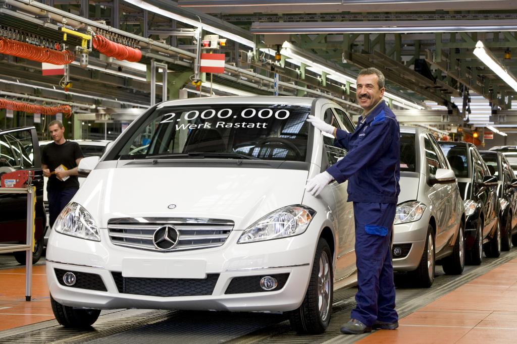 Zweimillionster Mercedes-Benz A-Klasse gebaut