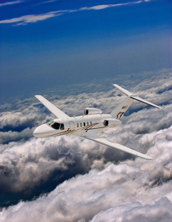 auto.de-Buchtipp: Luxury Toys for Men | © Luxury Toys for Men, Citation CJ4, Cessna, published by teNeues, www.teneues.com. Photo © Cessna Aircraft Company 