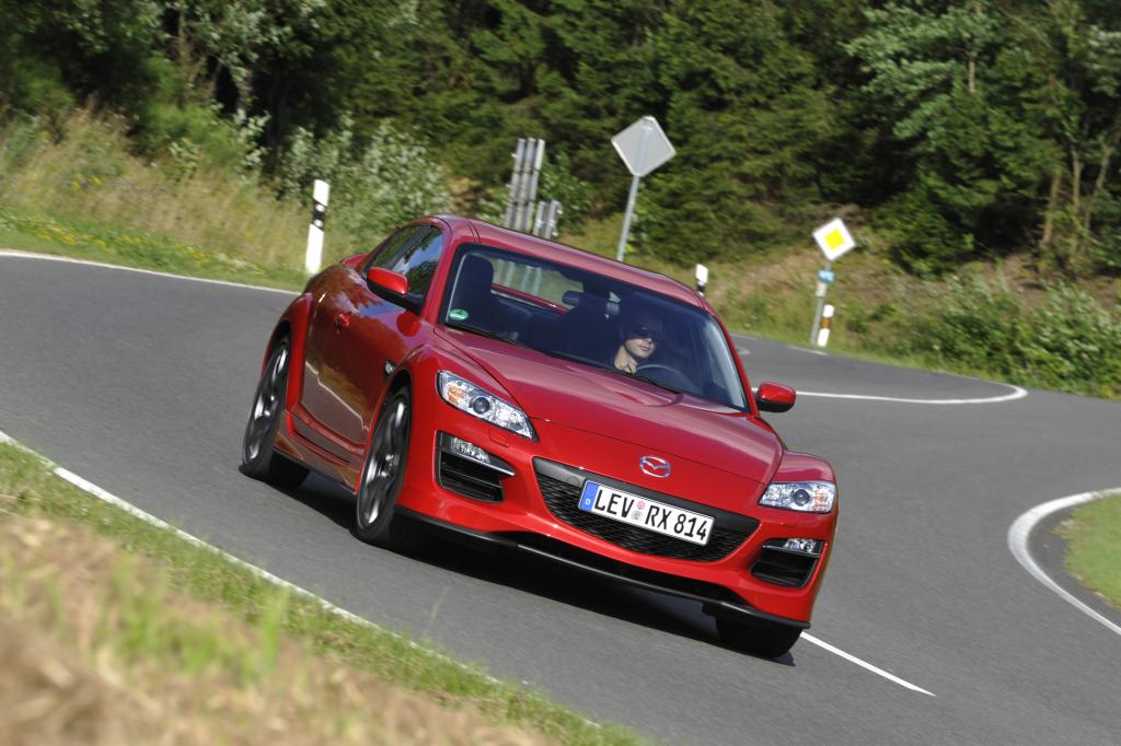 170 kW/231 PS bei 8.200/min leistet der Wankelmotor