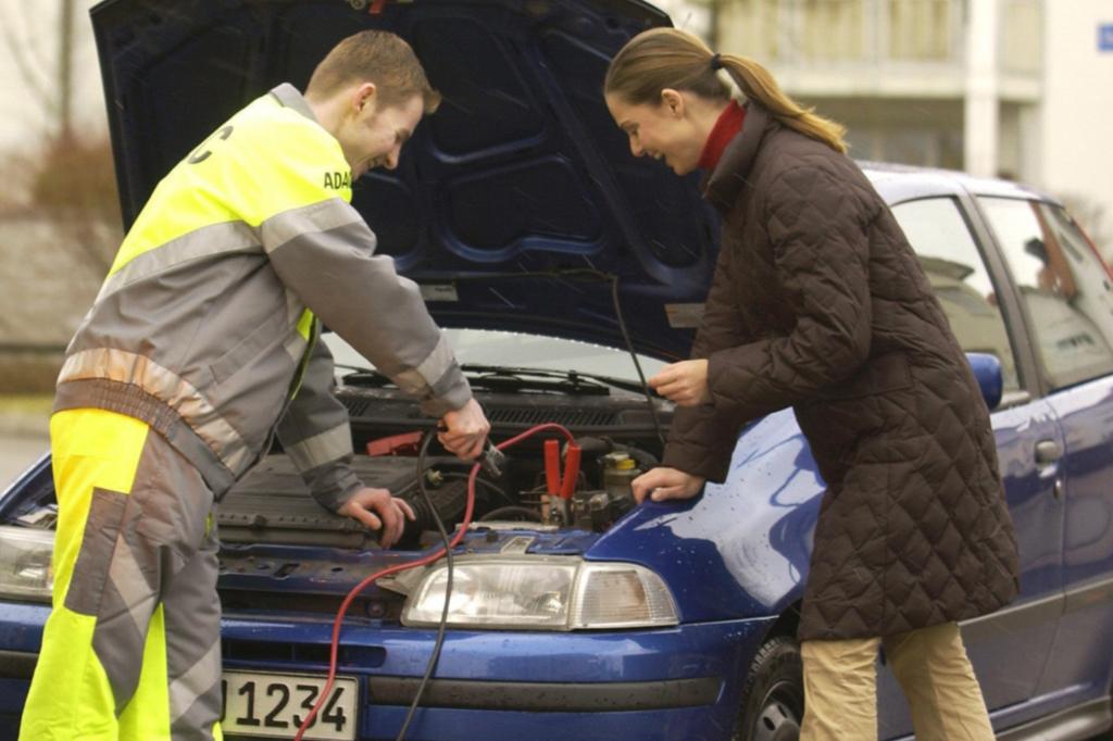 Autobatterie überbrücken, aber richtig