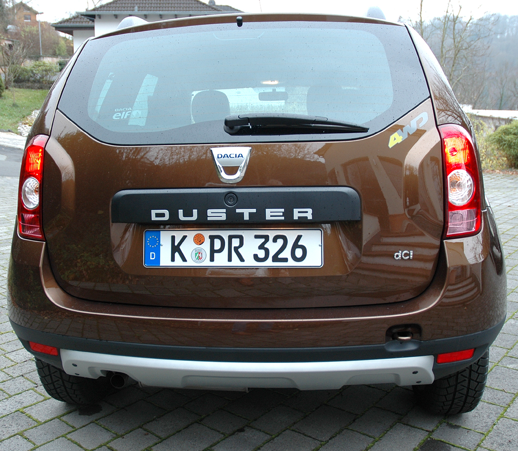 Dacia Duster: Blick auf die Heckpartie. 