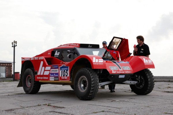 Dakar 2011: HS-Rallye-Team startet wieder mit drei Fahrzeugen