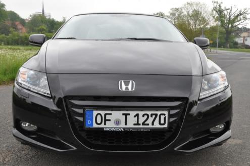 Der Honda CR-Z zeichnet sich durch eine extreme Keilform aus