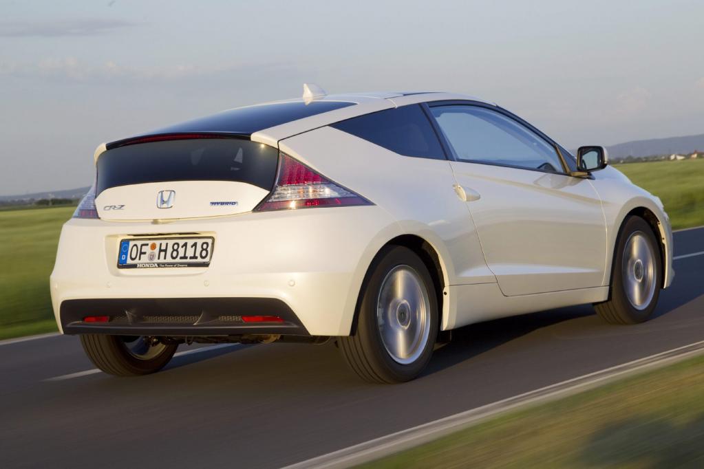 Der Honda CR-Z zeichnet sich durch eine extreme Keilform aus