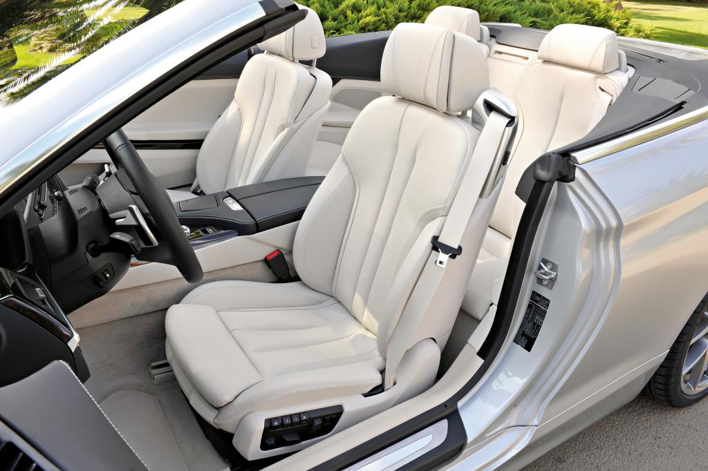 Detroit 2011: BMW feiert Premiere des 6er Cabrio