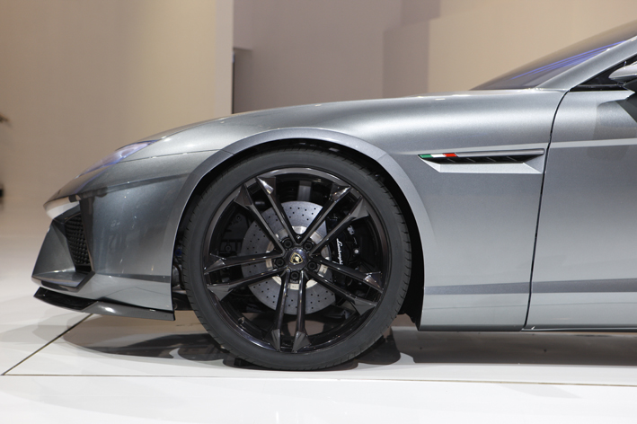 Die Chancen für den Lamborghini Estoque steigen