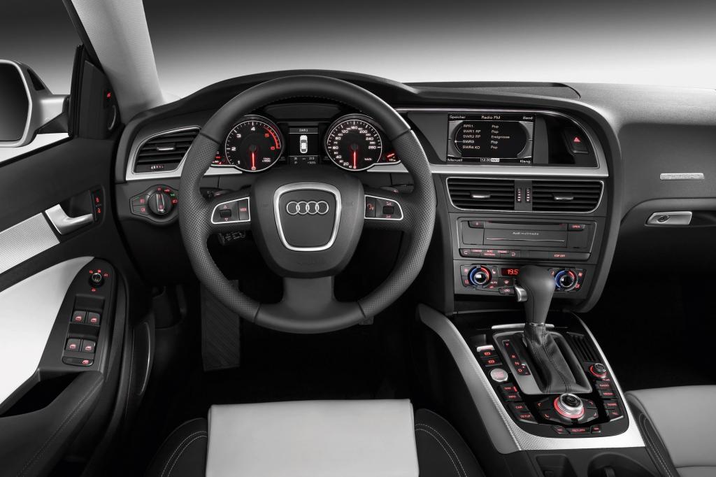 Die Innenausstattung ist Audi-typisch hochwertig