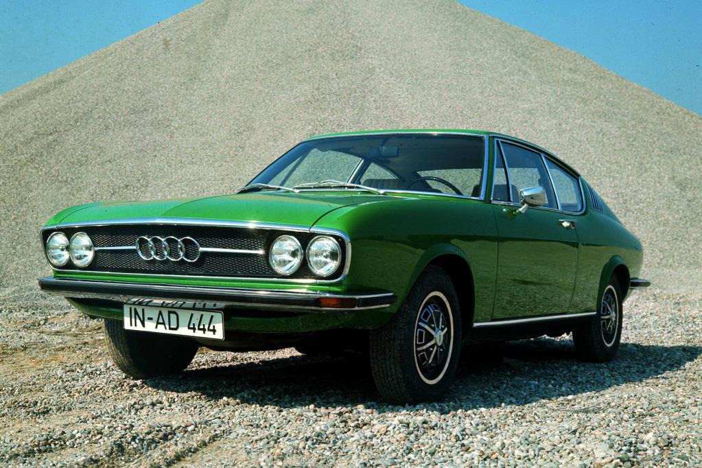 Die Linienführung erinnert an italienische Automobilträume vom Schlage eines Fiat Dino oder Maserati Ghibli. 