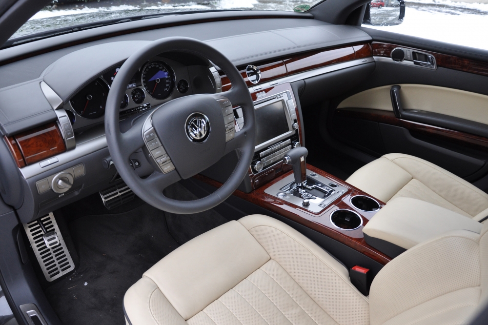 Doppeltest: Audi A8 L vs. VW Phaeton - Das ungleiche Paar