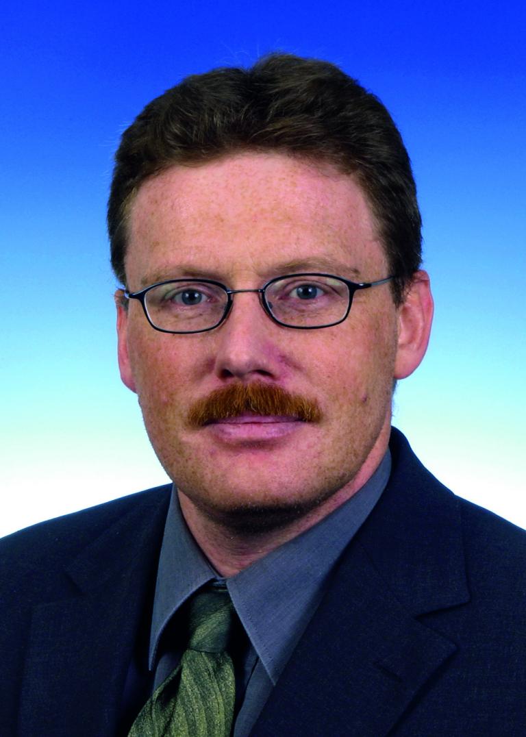 Dr. Josef Baumert.