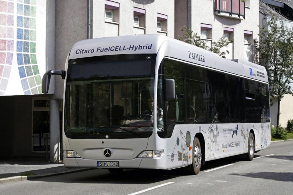 Evobus wird 15 Jahr alt 