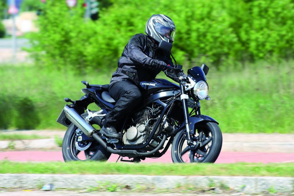 Fahrbericht Hyosung GT 250i Naked: Verlockendes Angebot