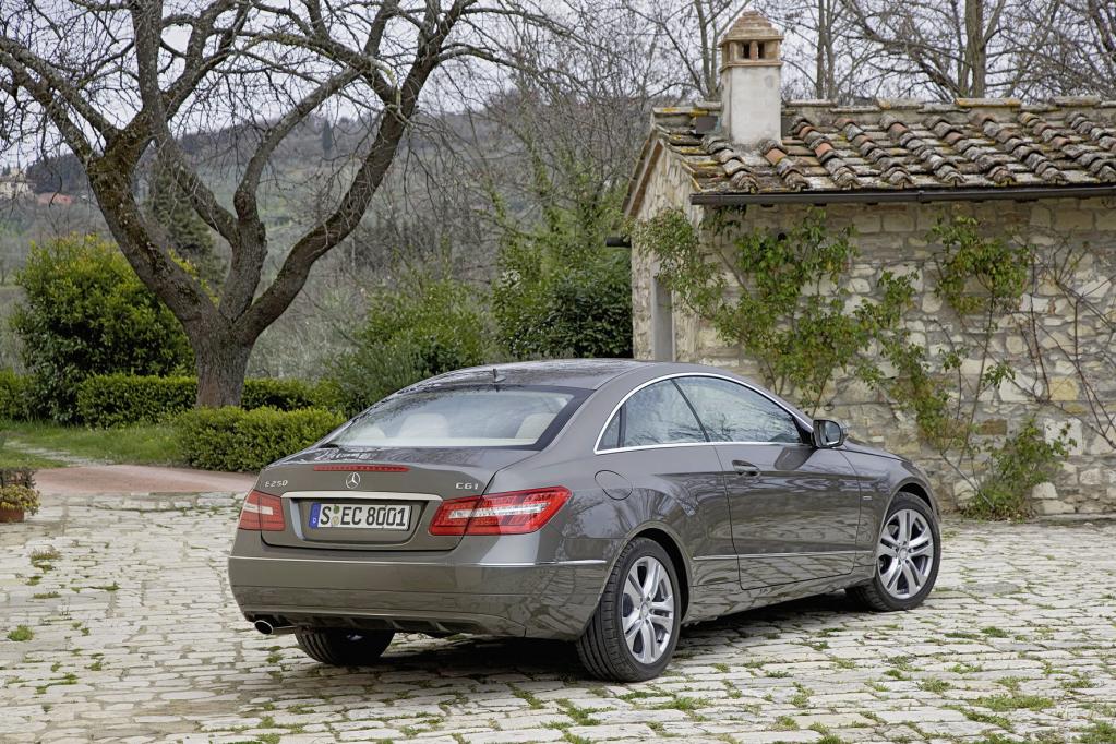 Fahrbericht Mercedes-Benz E-Klasse Coupé: Mehr Komfort als Sport 