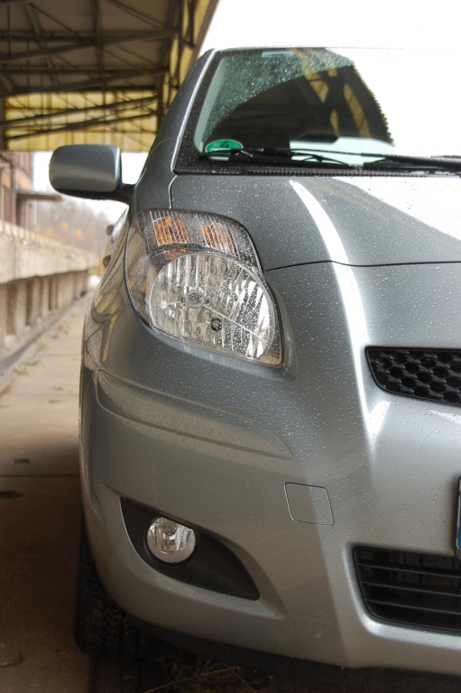 Fahrbericht Toyota Yaris 1.3 Life: Kleinwagen mit flexiblem Raumkonzept