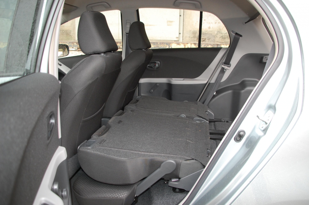 Fahrbericht Toyota Yaris 1.3 Life: Kleinwagen mit flexiblem Raumkonzept