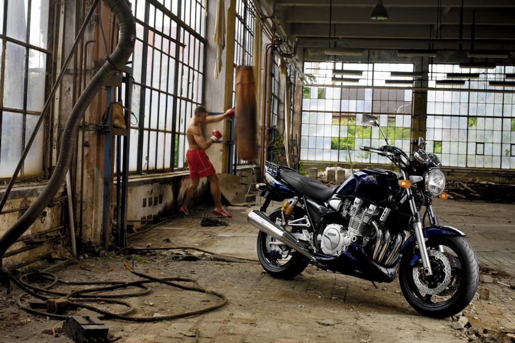 Fahrbericht Yamaha XJR 1300: Die nackte Schöne 