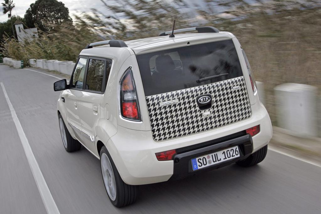 In eine ähnliche Kerbe schlägt der Kia Soul. 