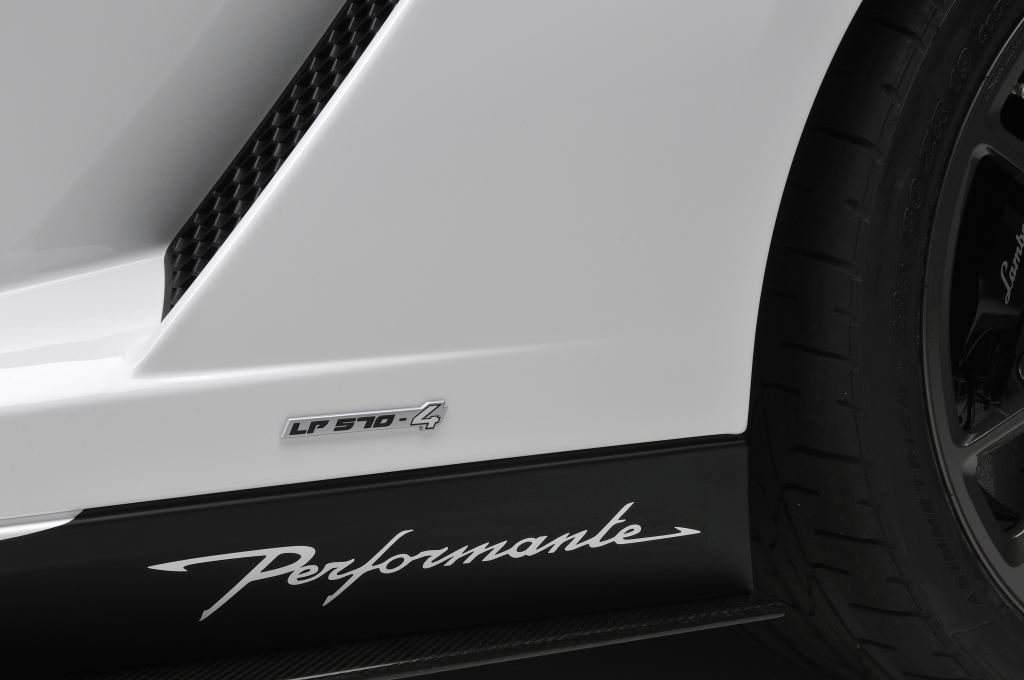 Lamborghini Gallardo LP 570-4 Spyder Performante: Hungern im Zeichen des Stieres 