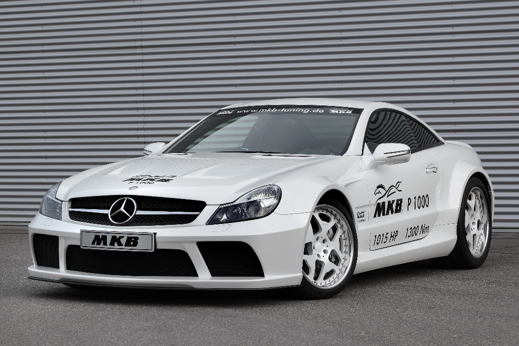Mercedes-Benz AMG SL von MKB über 350 km/h schnell