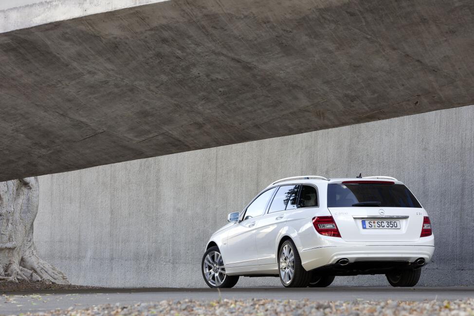 Mercedes-Benz - Mehr E- in der C-Klasse