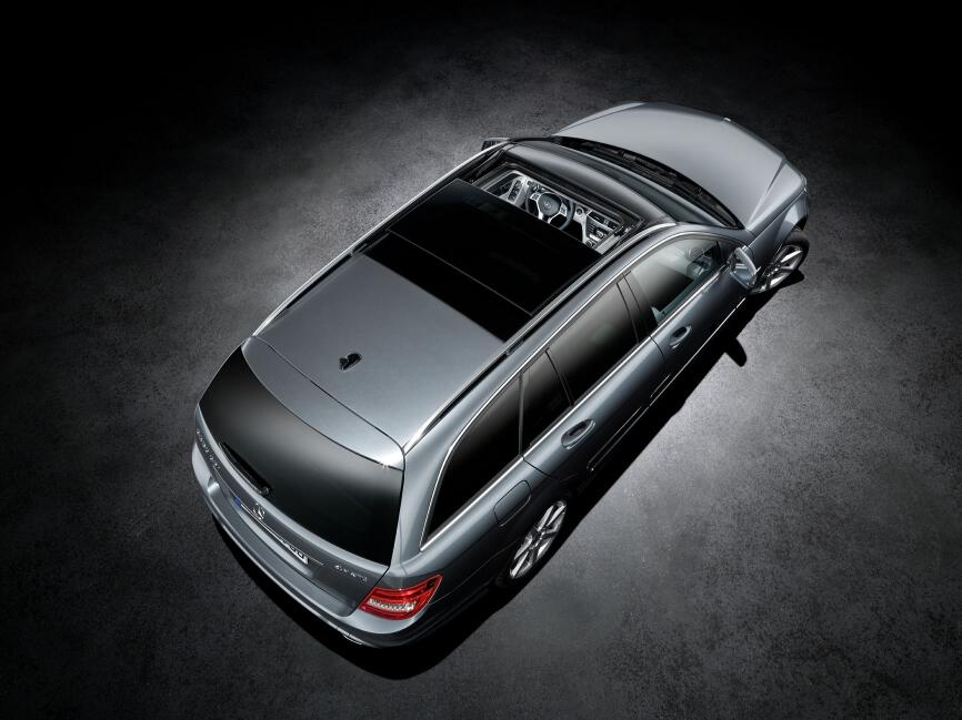Mercedes-Benz - Mehr E- in der C-Klasse
