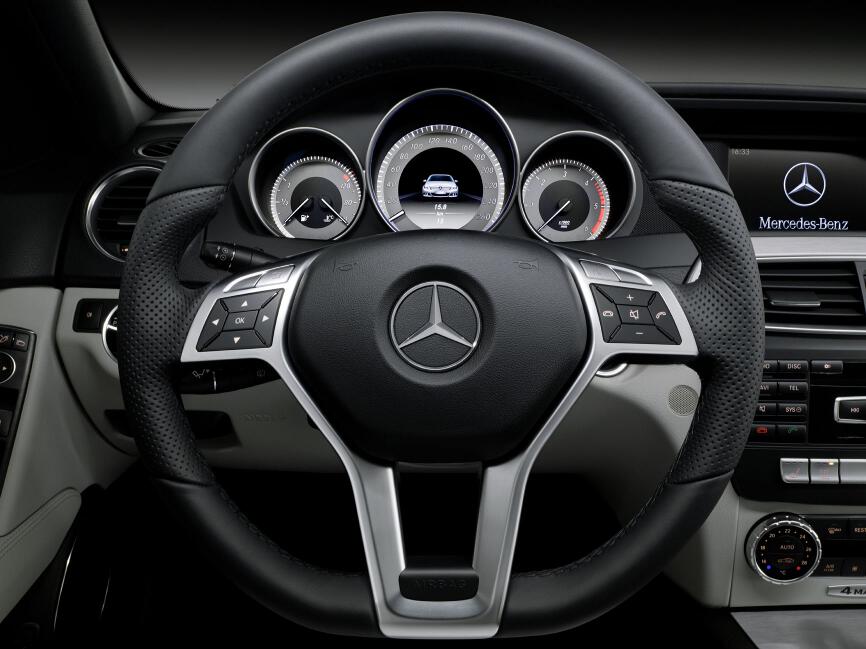 Mercedes-Benz - Mehr E- in der C-Klasse
