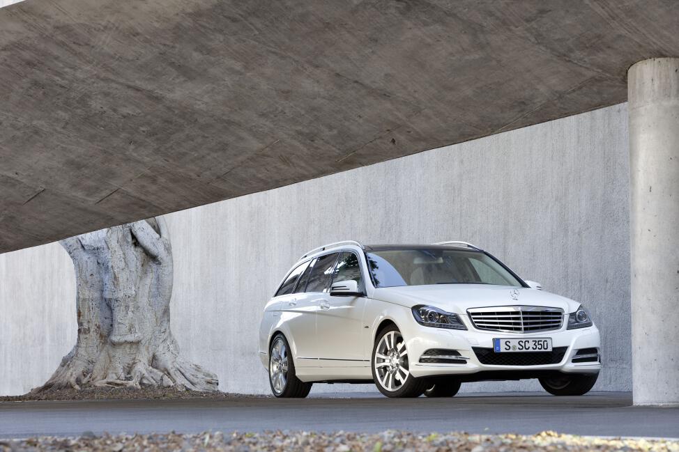 Mercedes-Benz - Mehr E- in der C-Klasse
