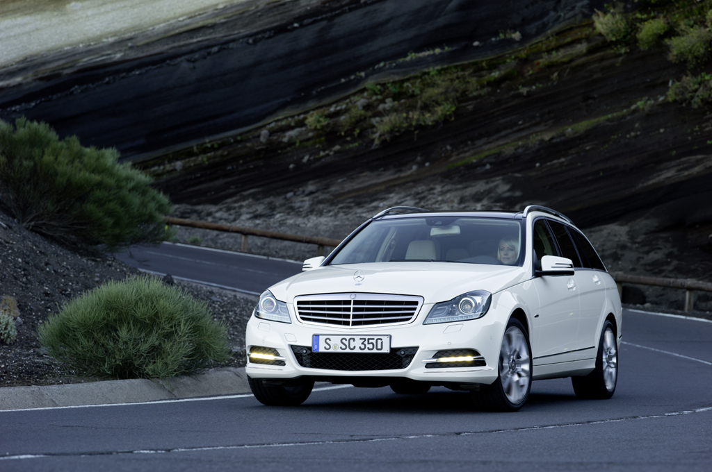 Mercedes-C-Klasse: Und so fährt der T-Modell genannte Kombi künftig vor.