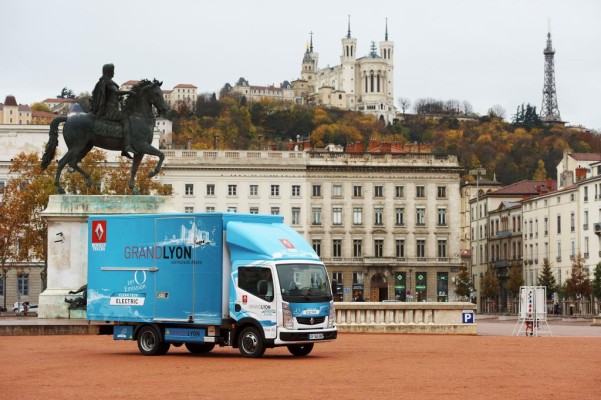 Renault Trucks übergibt Maxity Elektro an Lyon