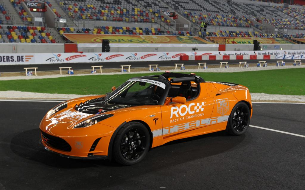 Seit dem Marktstart in Europa hat Tesla 100 Elektro-Roadster in Deutschland verkauft. 