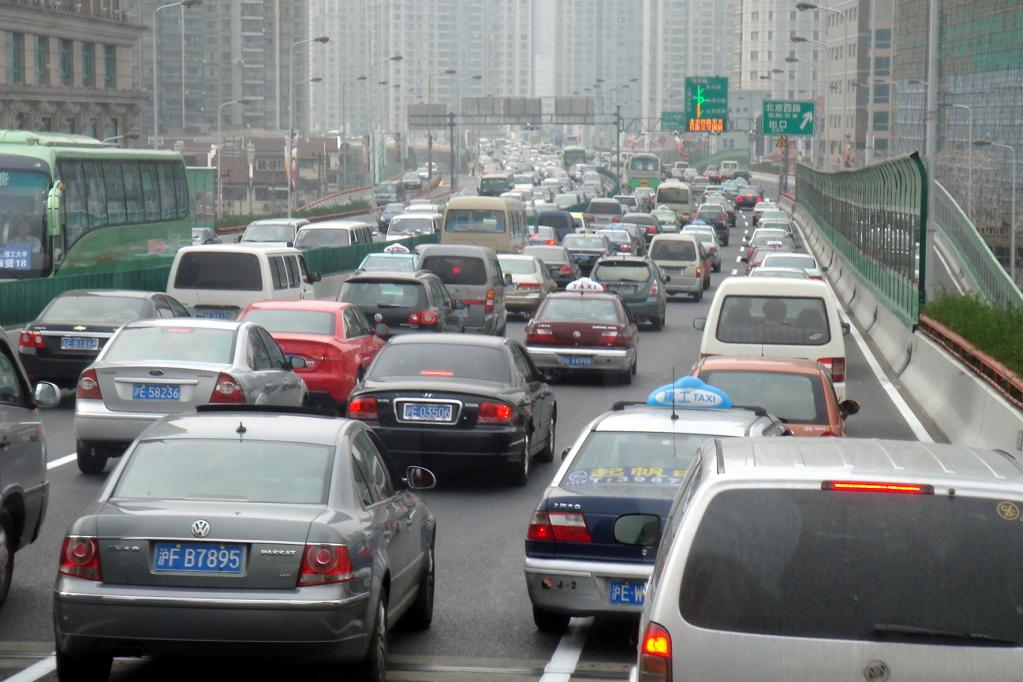 Sorgen um China-Geschäft: Autoaktien im Rückwärtsgang 