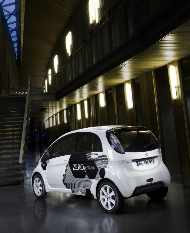Vorstellung Citroën C-Zero Airdream: Null Emission in Serie und der Erste seiner Art 