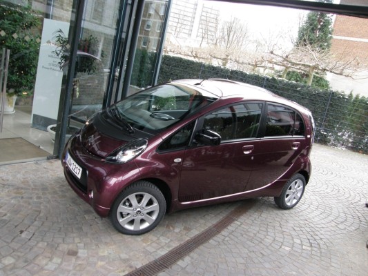 Vorstellung Citroën C-Zero Airdream: Null Emission in Serie und der Erste seiner Art 
