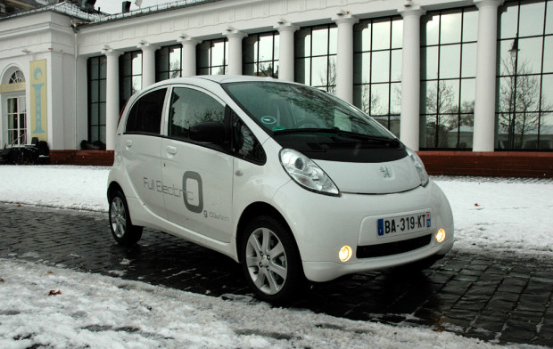 Wie elektrisiert: Peugeot fängt mit neuem iOn nun das Stromern an