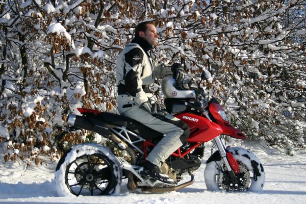 Winterreifenpflicht für Motorräder laut ADAC weiter gültig 