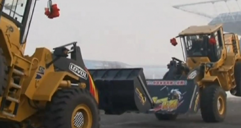 Abgefahren! Der „Bulldozer Brake-Dance!“