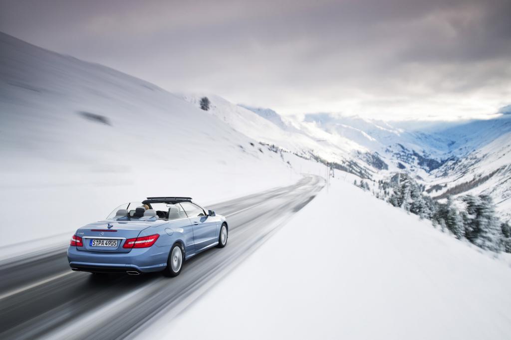 Auch auf vier Rädern macht der Winter Spaß, zum Beispiel im Mercedes E-Klasse Cabrio
