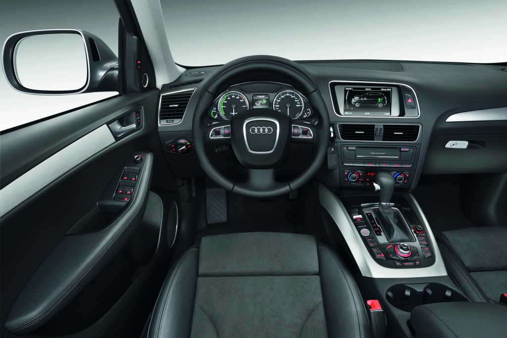 Audi Q5 Hybrid Quattro: Der Antrieb wiegt nur 130 Kilogramm