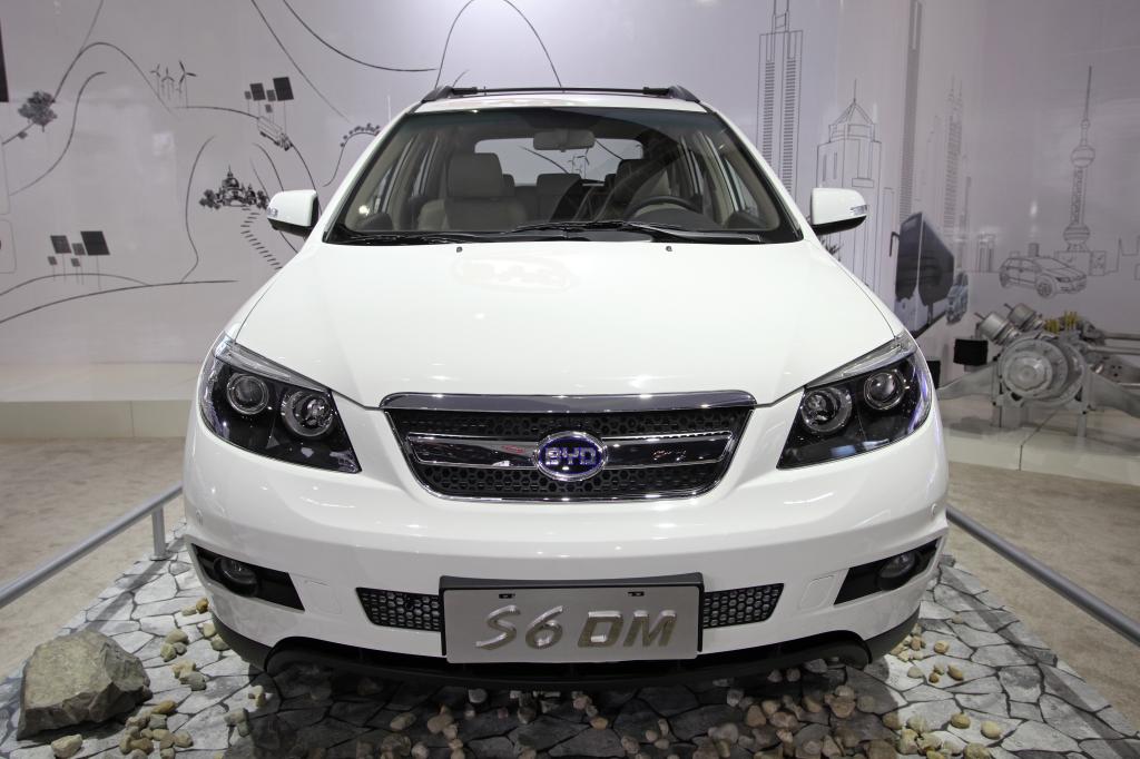 BYD C6 DM
