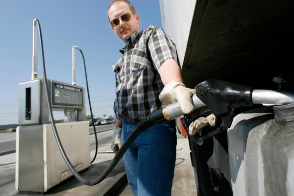 Biokraftstoffe - Energie vom Acker soll Verkehr klimafreundlicher machen