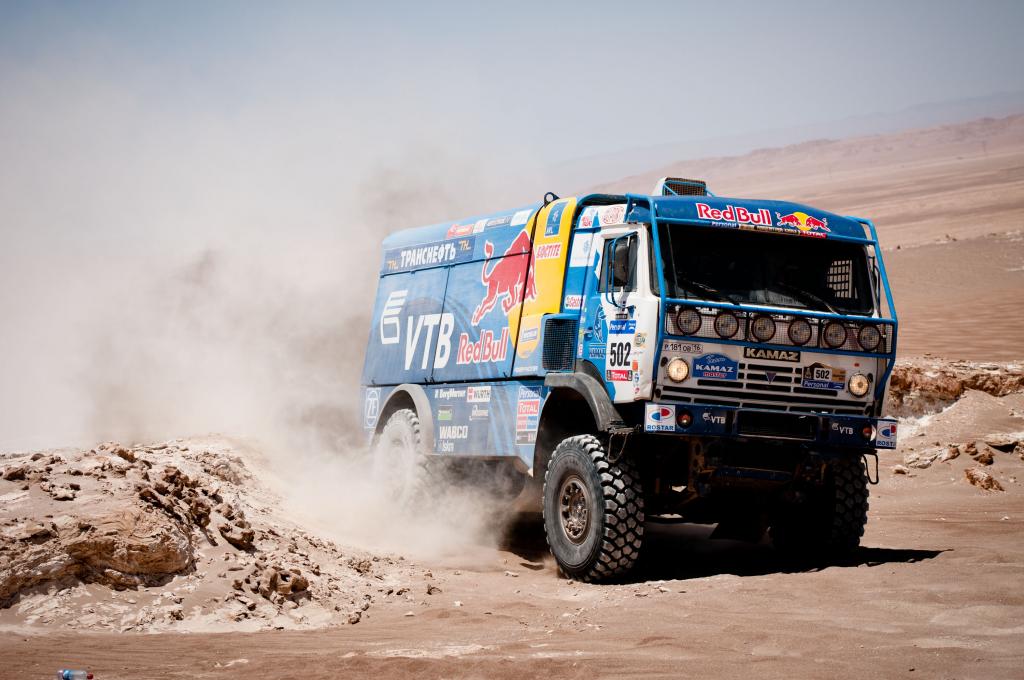 Dakar 2011: Erneute Doppelführung für Volkswagen