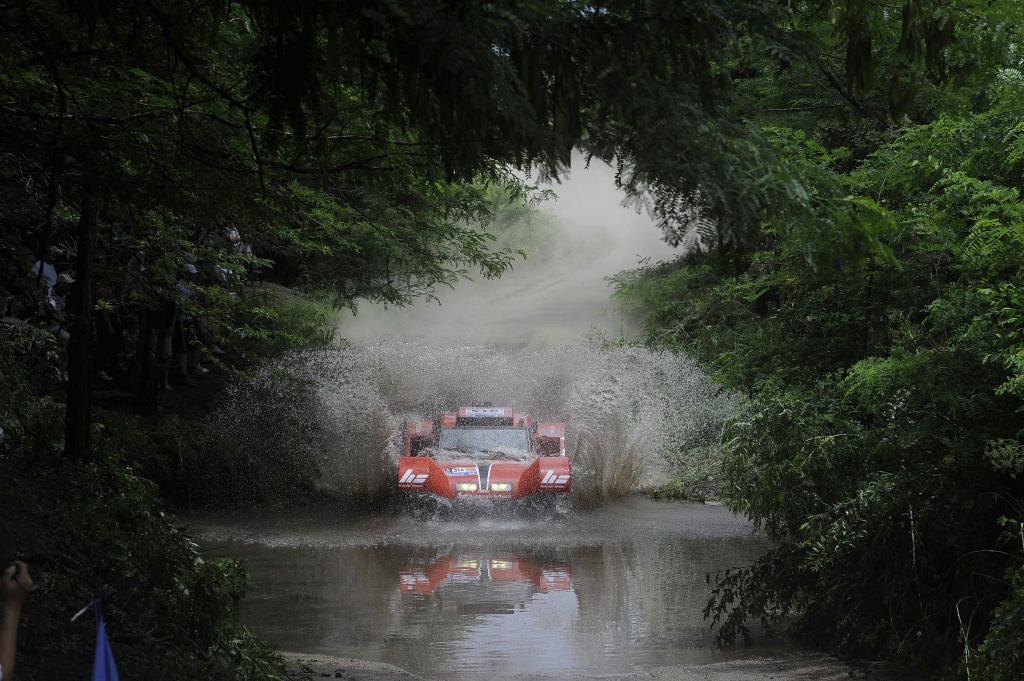 Dakar 2011: Guter Start für das HS Rallye-Team