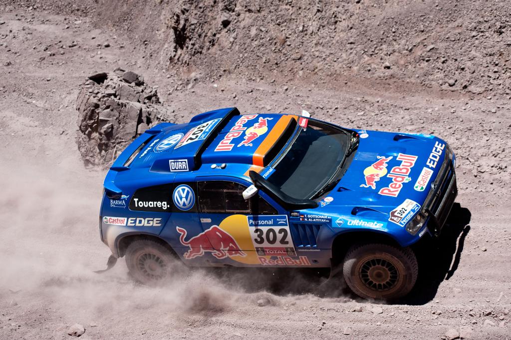 Dakar 2011: Volkswagen weiter an der Spitze