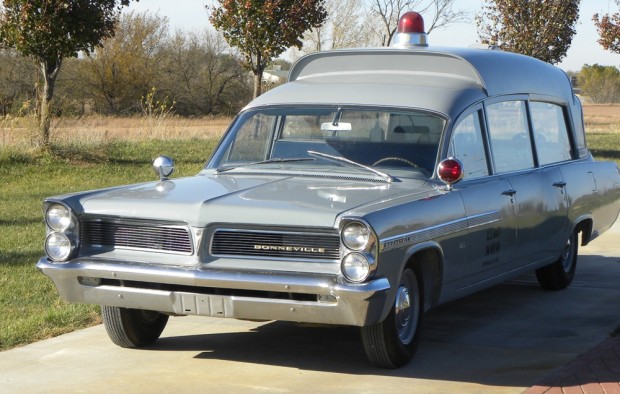 Der Krankenwagen John F. Kennedys ist nun unter dem Hammer, Bild von: Pontiac Online