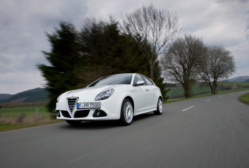 Der Schönheit kleine Fehler, der Alfa Mito