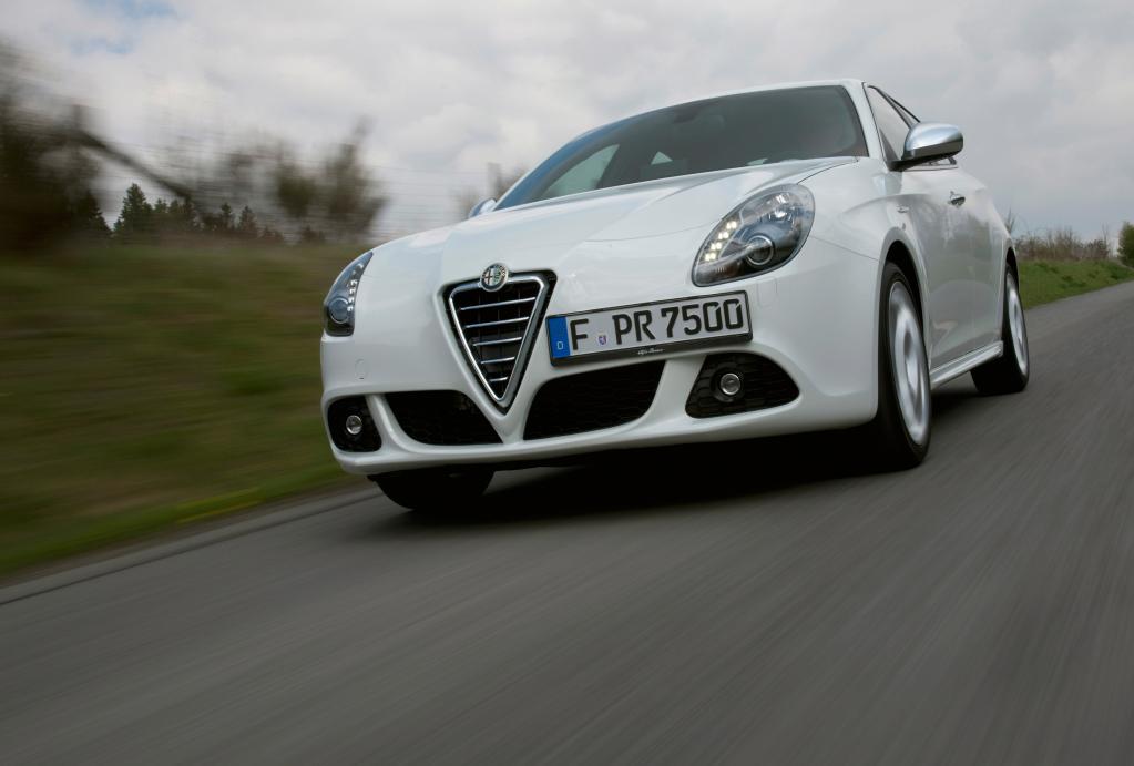 Der Schönheit kleine Fehler, der Alfa Mito