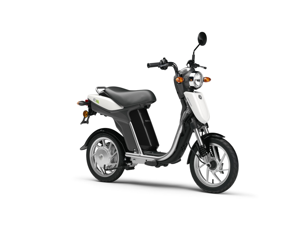 Elektrofahrzeug Yamaha EC-03 für ausgesuchte Märkte ab 2.395 Euro verfügbar