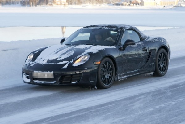 Erwischt: Erlkönig Porsche Boxster im schwedischen Schnee