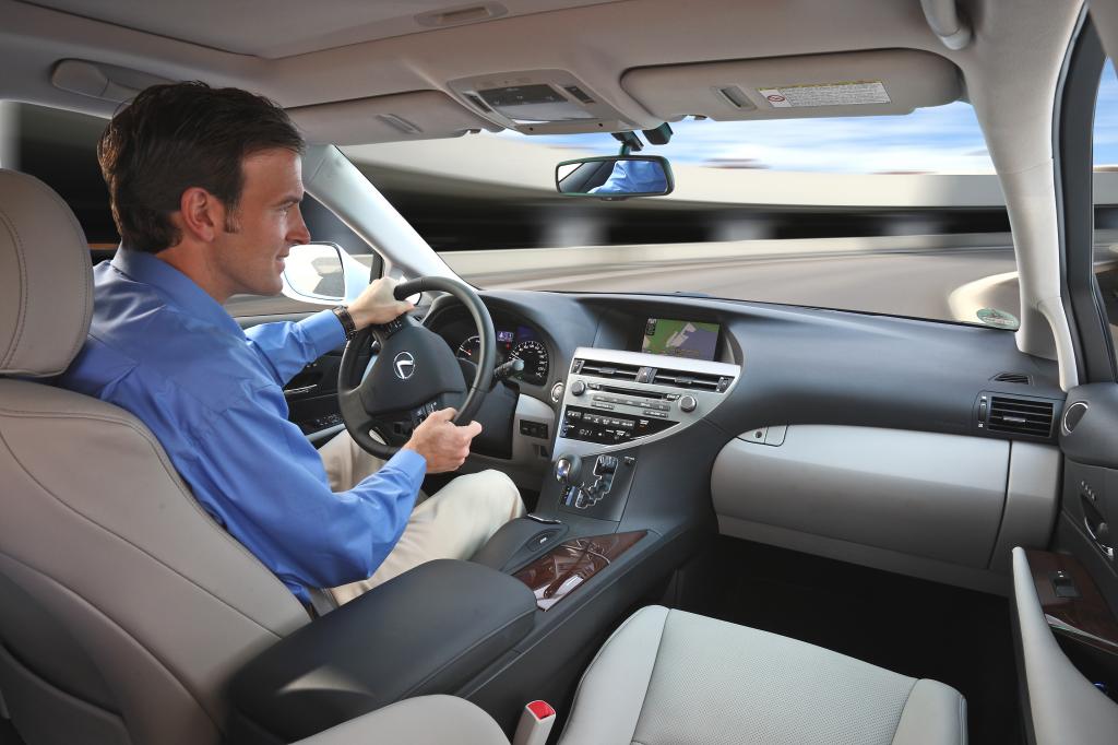 Fahrbericht Lexus RX 450h: Viel Spar- und Spaßpotential